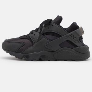 Toddler Nike Air Huarache black sneakers
